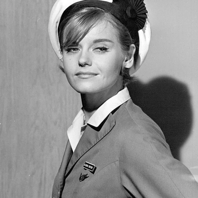 Sharon Farrell