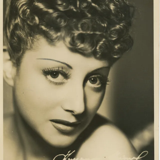 Alita Román