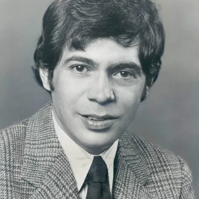 Reni Santoni