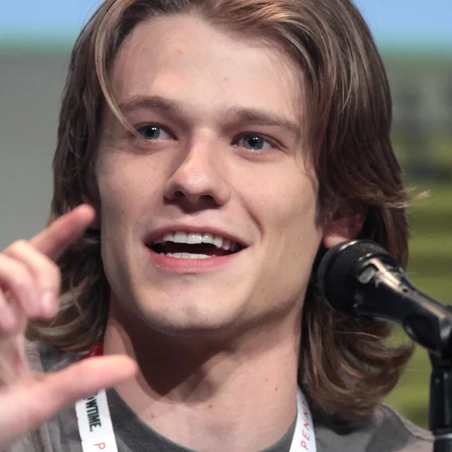 Lucas Till