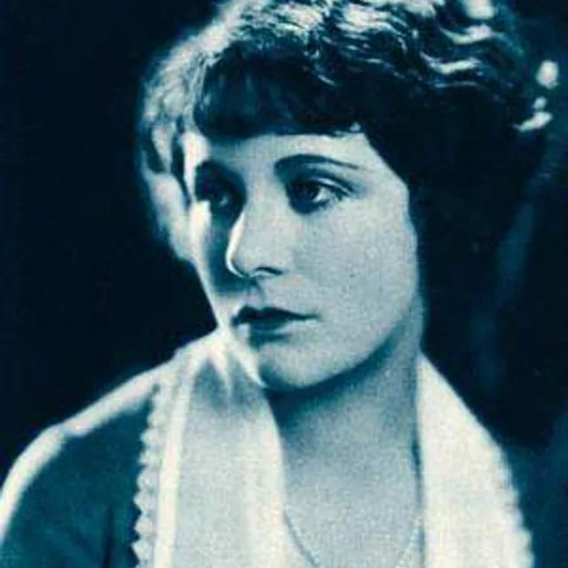 Virginia Valli