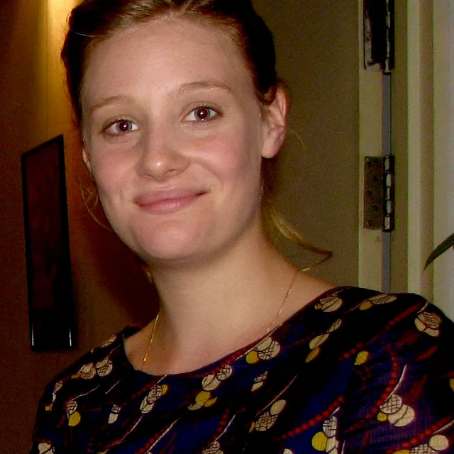 Romola Garai