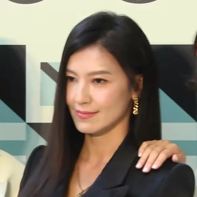 Kelly Lin