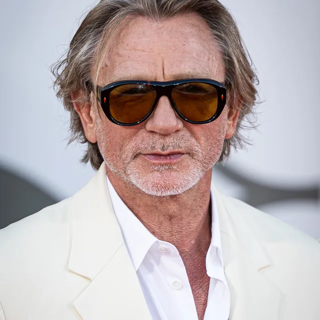 Daniel Craig