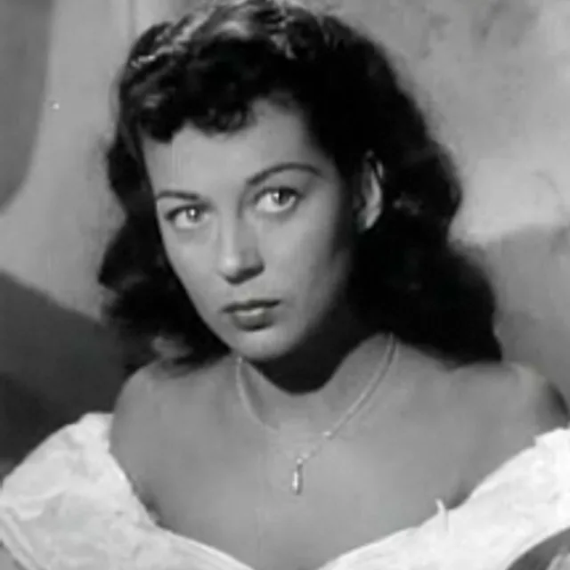Gail Russell