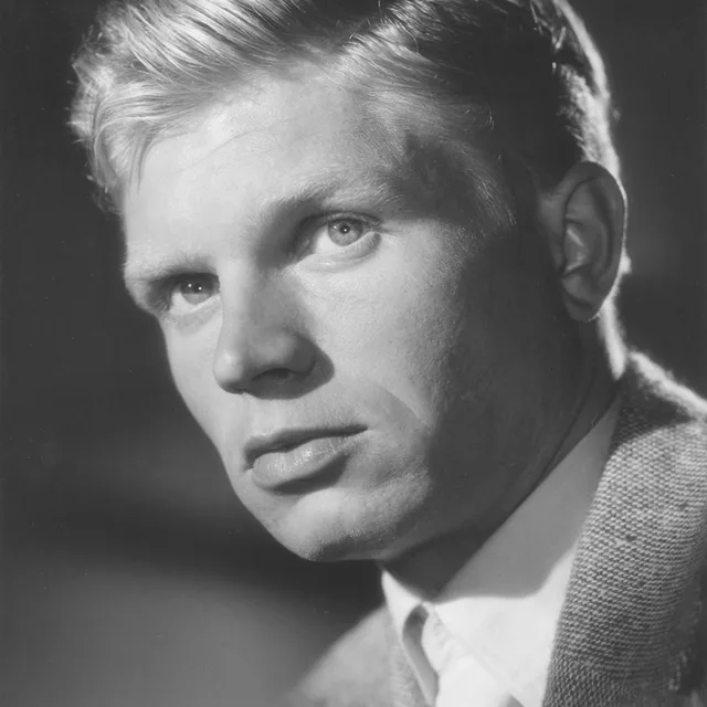 Hardy Krüger