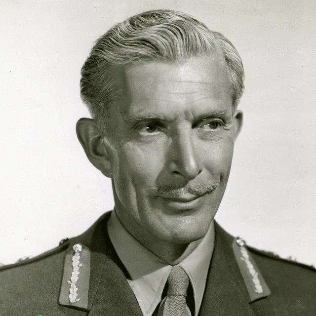 Alan Napier