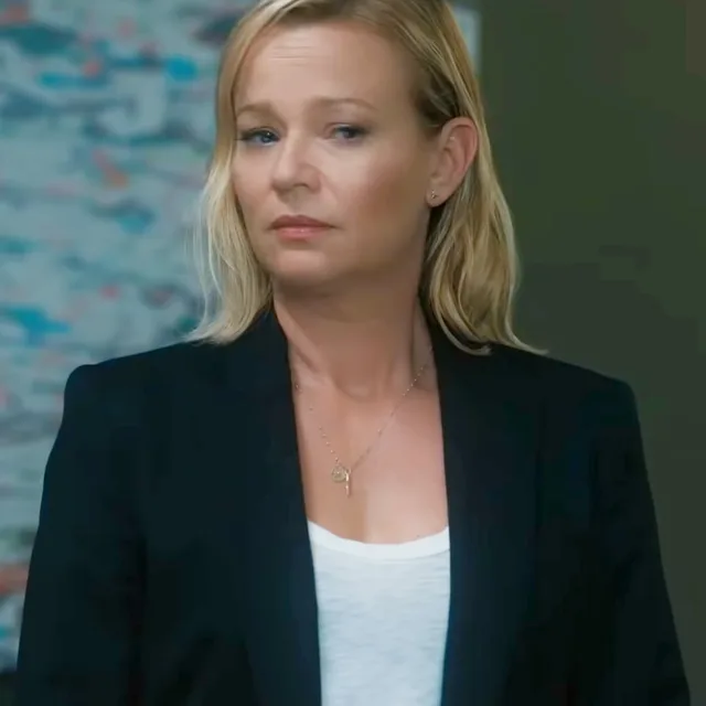 Samantha Mathis