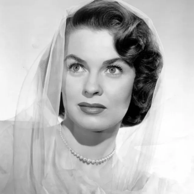 Joanne Dru