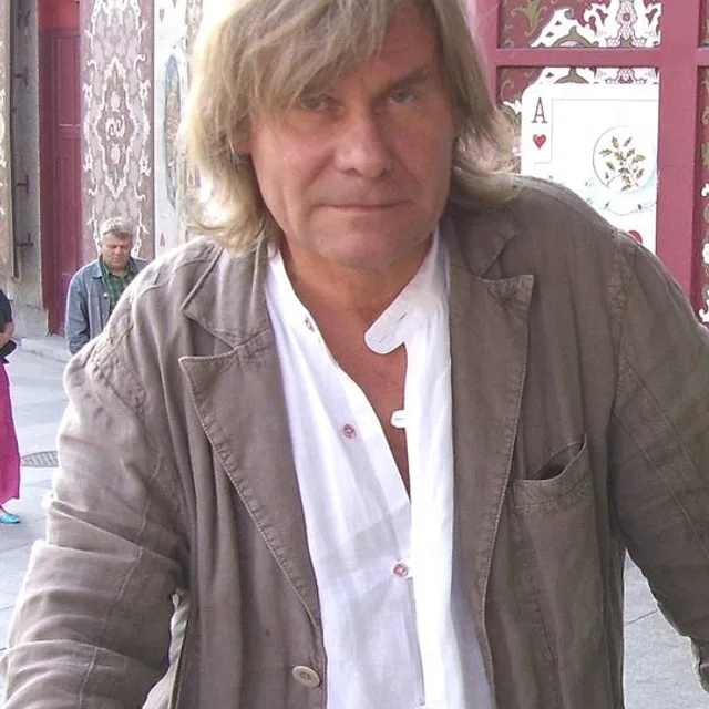 Filip Bajon