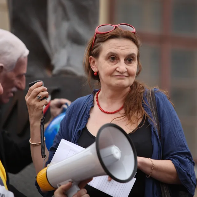 Eva Holubová
