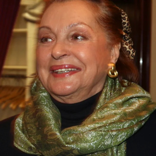 Nadja Tiller