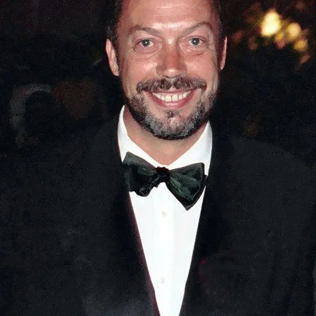 Tim Curry