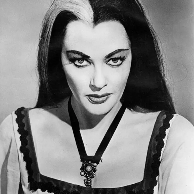 Yvonne De Carlo
