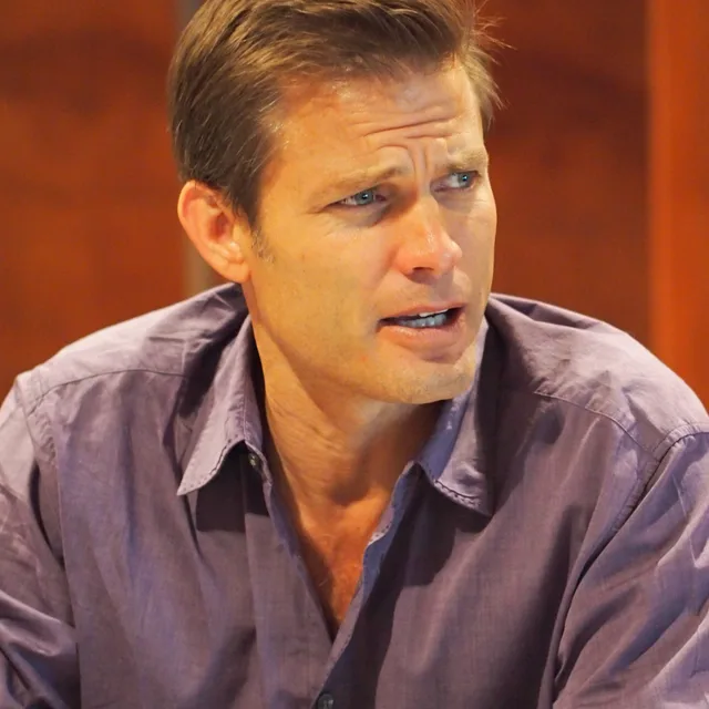 Casper Van Dien