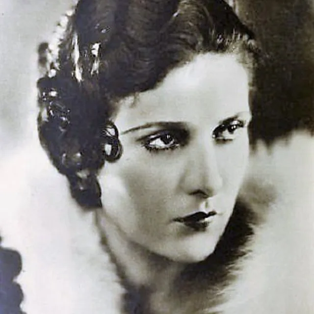 Evelyn Brent