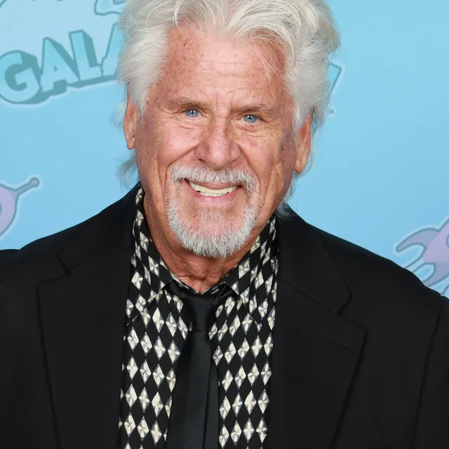 Barry Bostwick