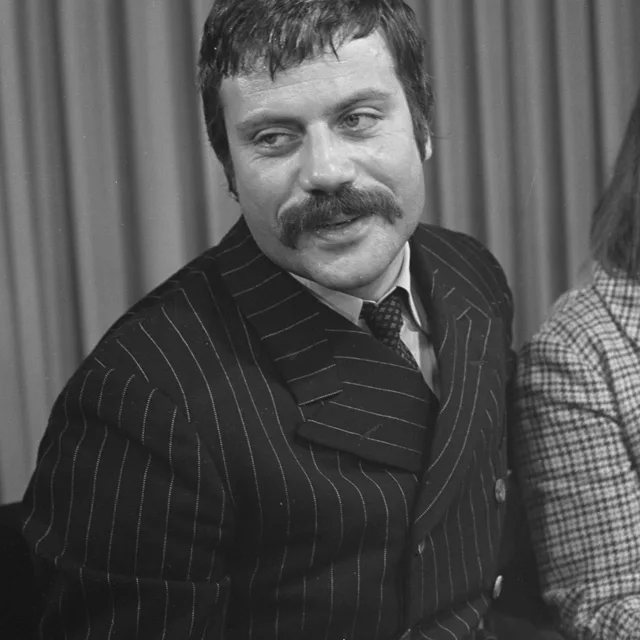 Oliver Reed