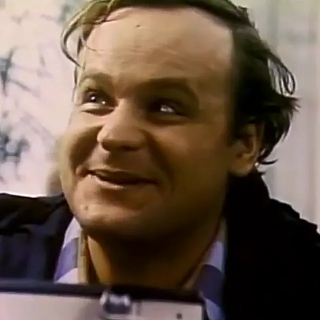 George Dzundza