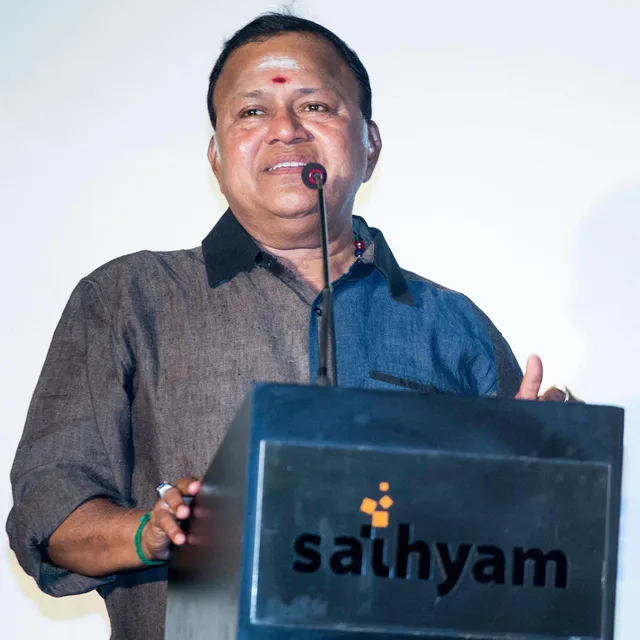 Radha Ravi