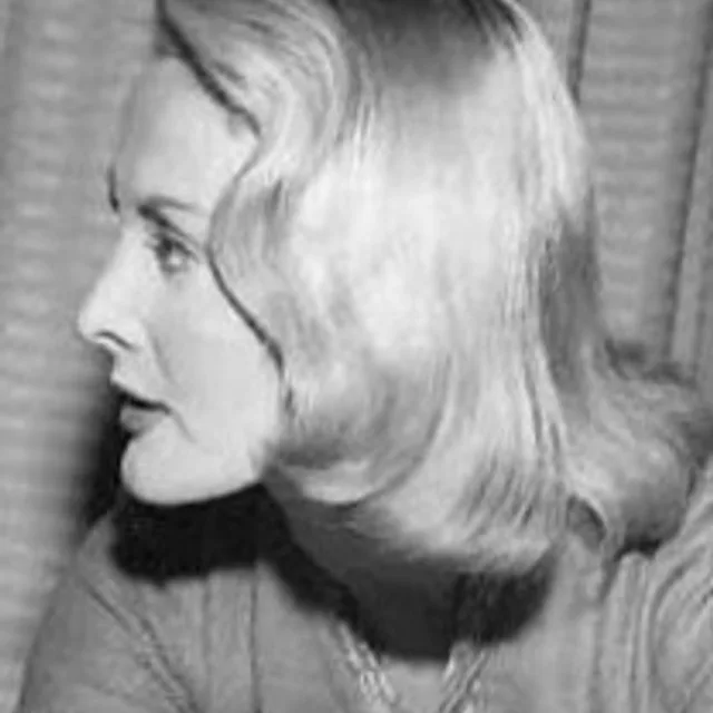 Eileen Ryan