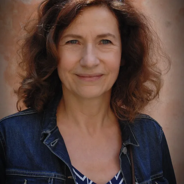 Marie Bunel