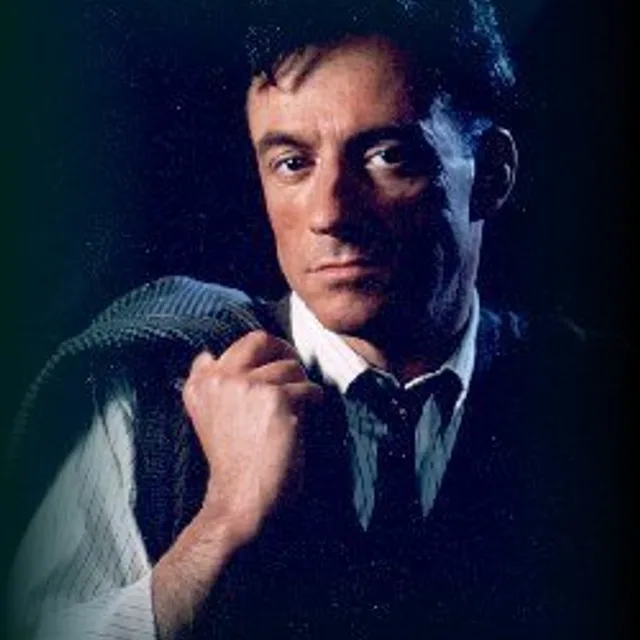 Ray Sharkey