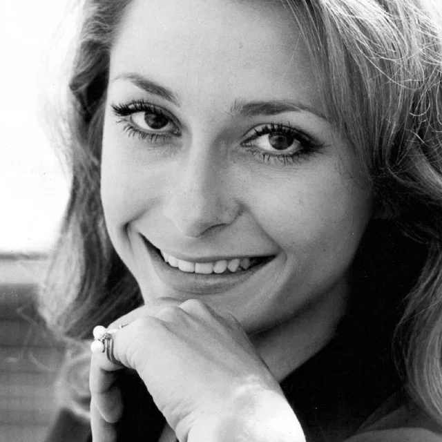 Elizabeth Ashley