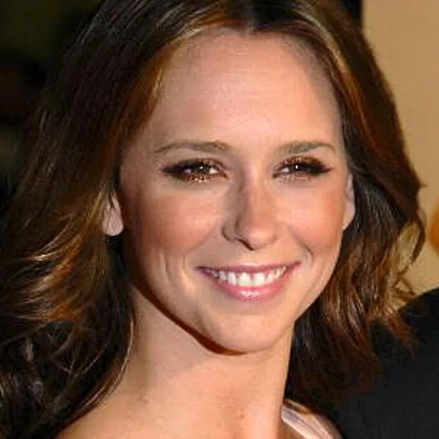 Jennifer Love Hewitt