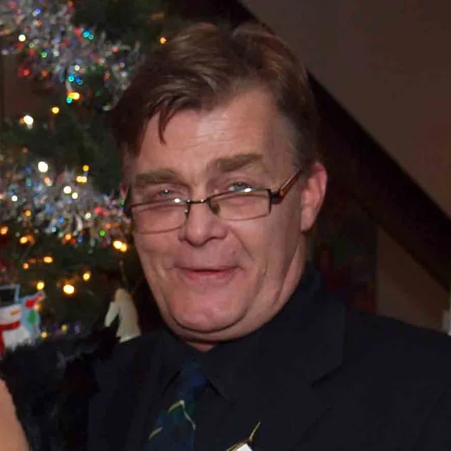 Nicholas Campbell