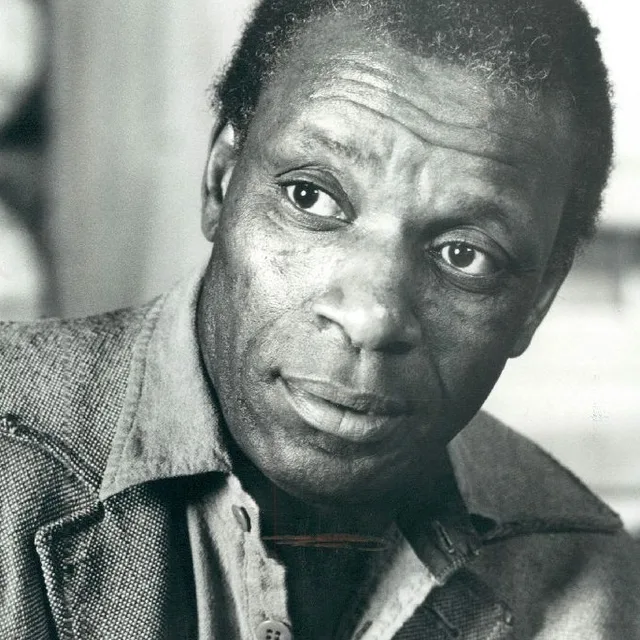 Moses Gunn