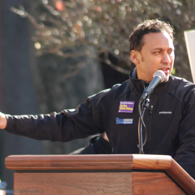 Aasif Mandvi
