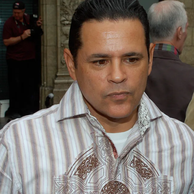 Raymond Cruz