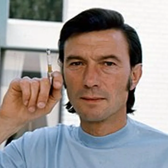 Laurence Harvey