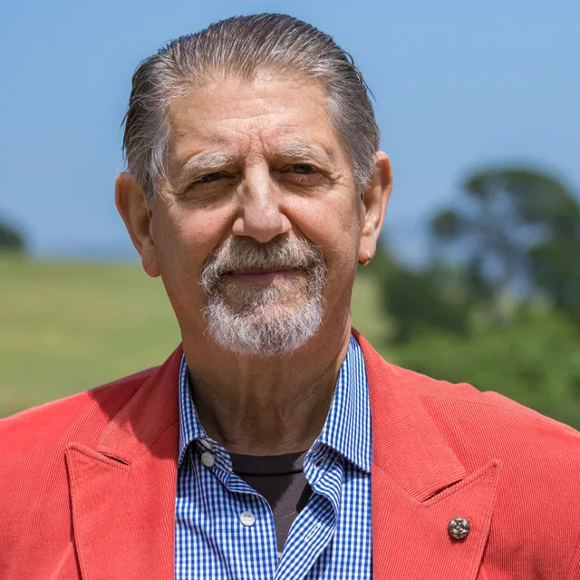 Peter Coyote