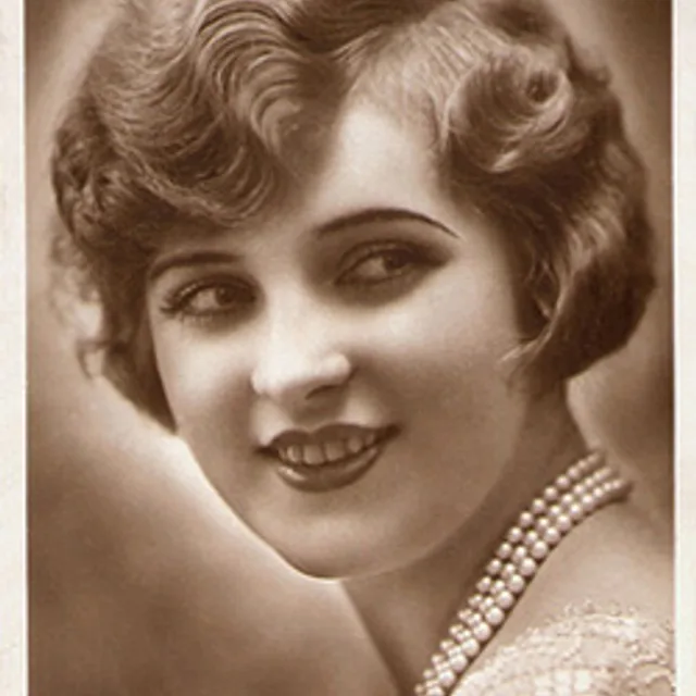 Colette Darfeuil