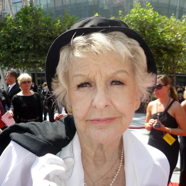 Elaine Stritch
