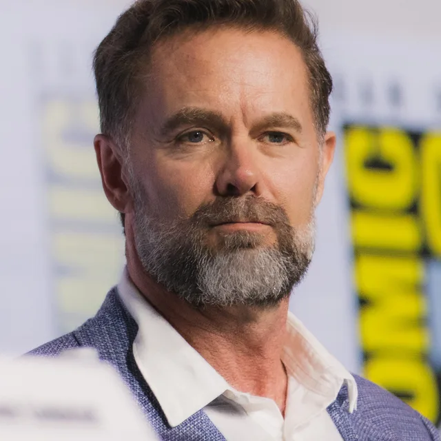 Garret Dillahunt