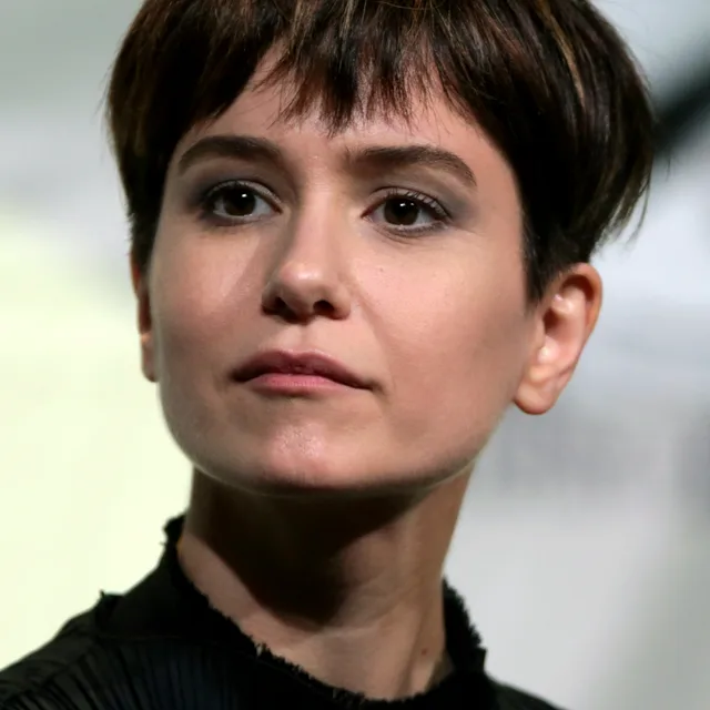 Katherine Waterston
