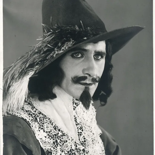 Jean Yonnel