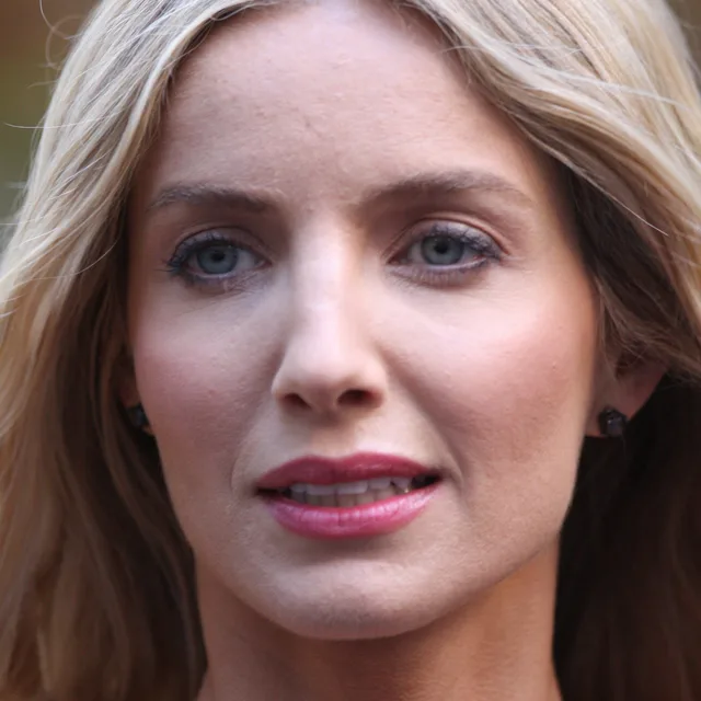 Annabelle Wallis