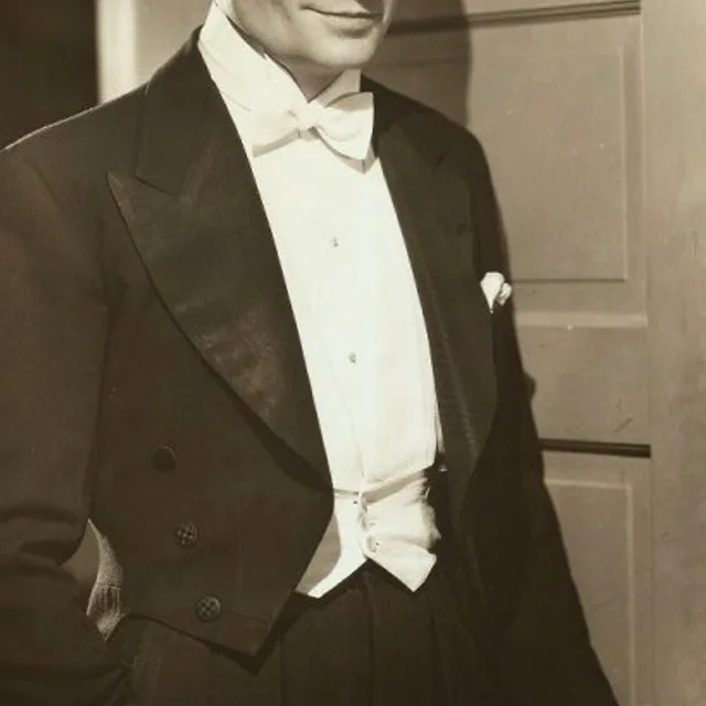 Frank Lawton