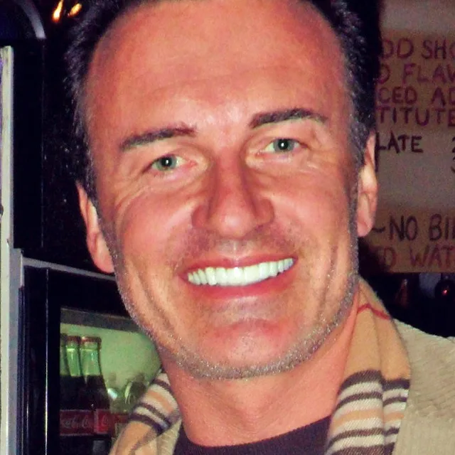 Julian McMahon