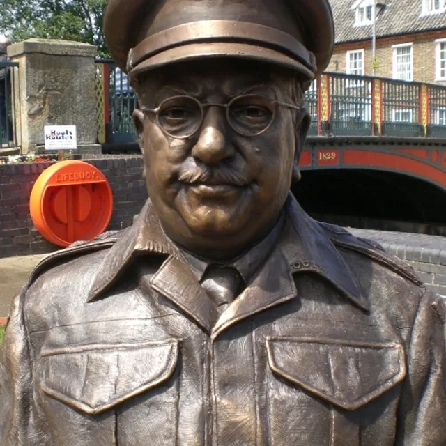 Arthur Lowe