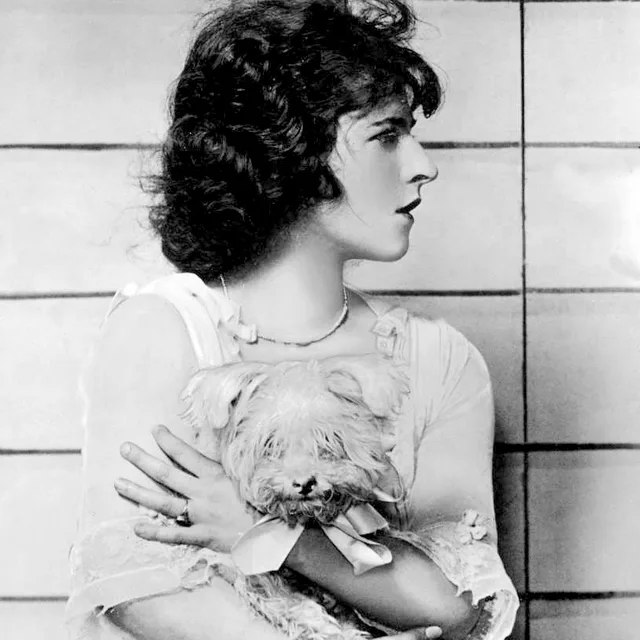 Ruth Gordon