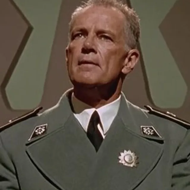 Bruce Gray