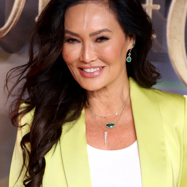 Tia Carrere