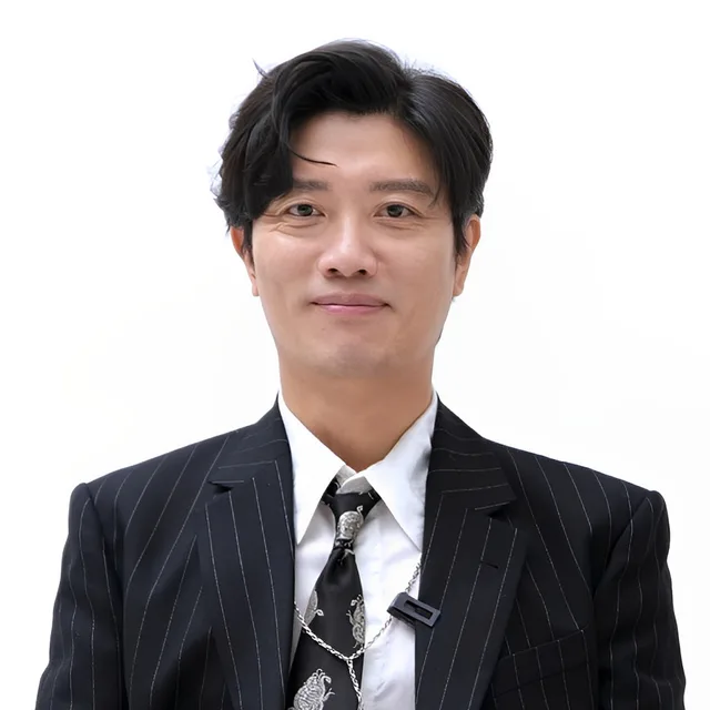 Park Hee-soon