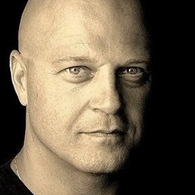 Michael Chiklis