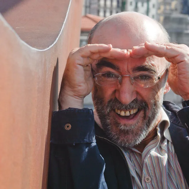 Álex Angulo
